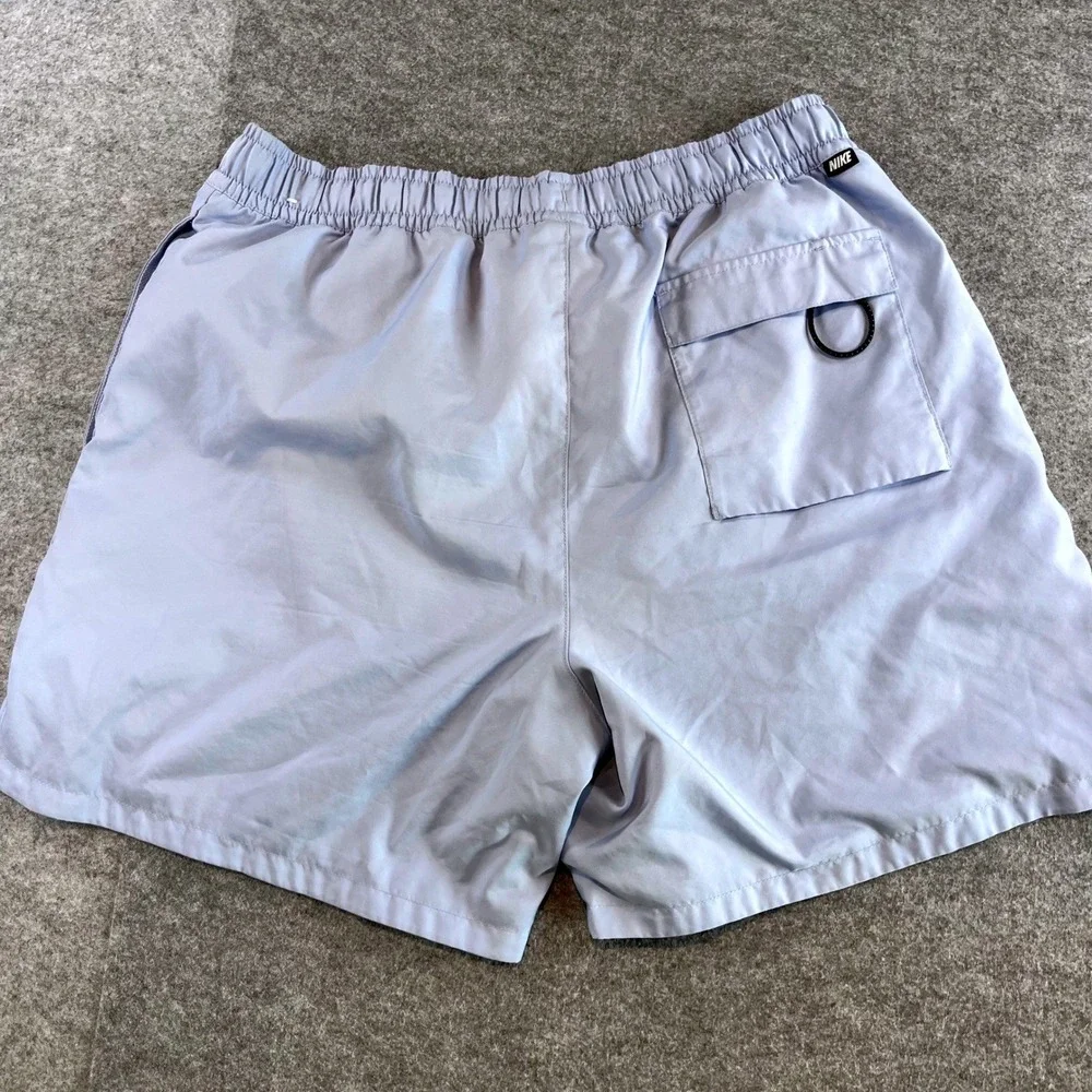 Nike Mens Swim Trunks Light Blue Sport Beach Summer Large 5 Inch Inseam Lined